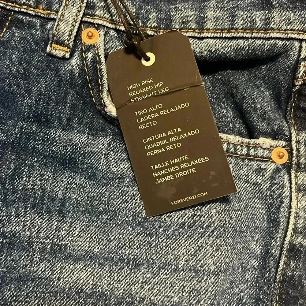 Brand New Men’s distressed Straight leg Forever 21 Jeans Size 31 - Picture 4 of 6